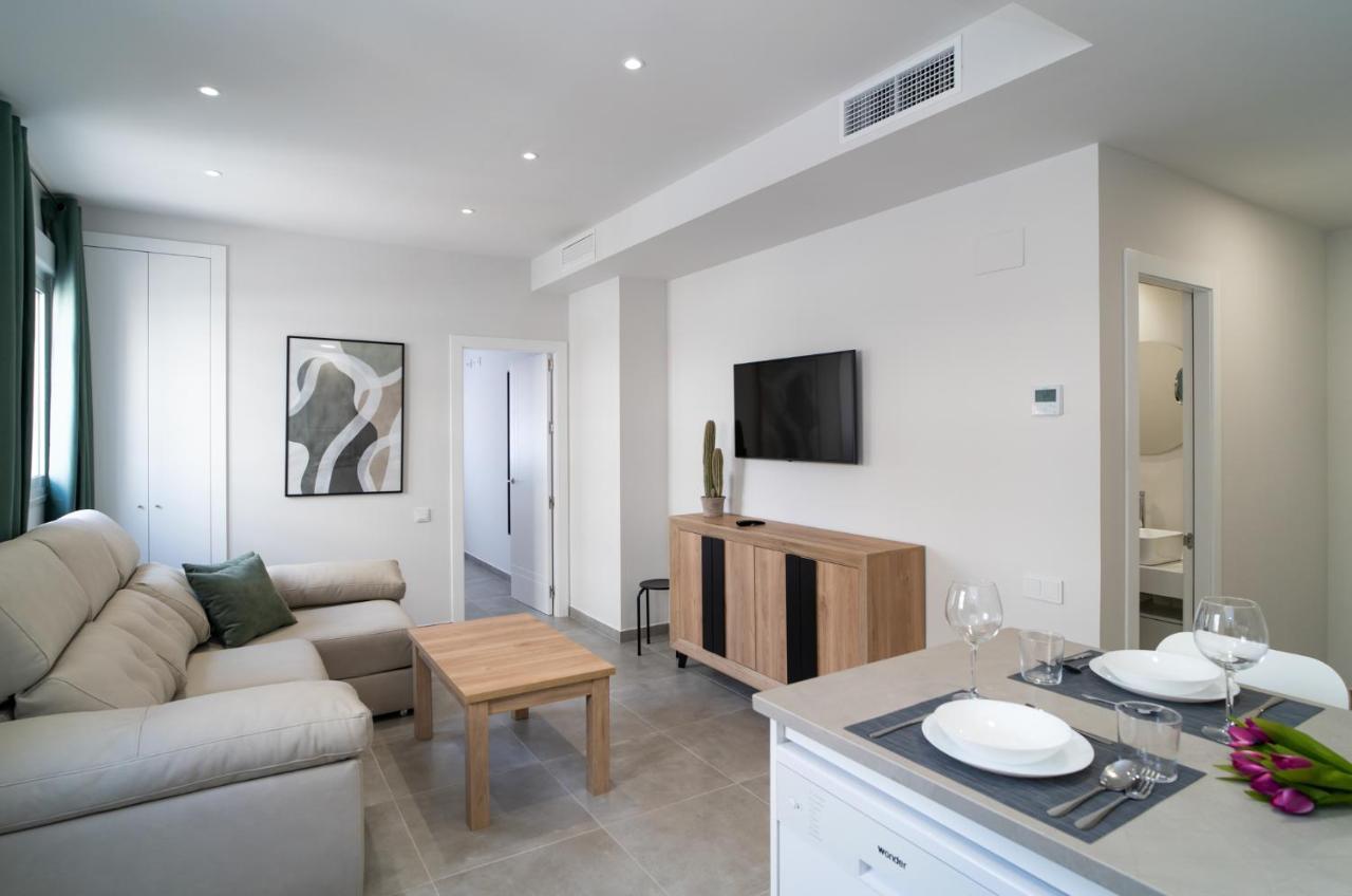 Aac Malaga - Apartamento Muy Comodo Y Bien Comunicado, A 1,3Km Del Centro 외부 사진